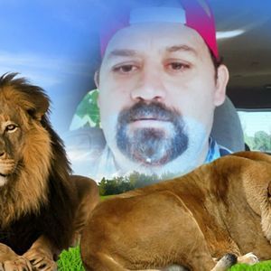 Meet your Posher, Juan